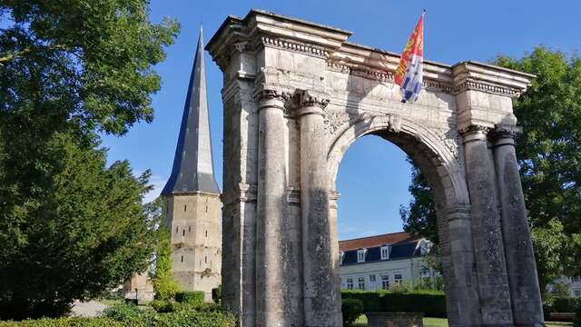 Bergues Highlights Tour