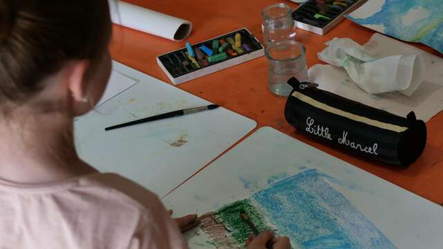 Atelier d'art plastique au Musée de Flandre : souvenirs de vacances