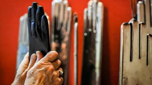 Visite guidée " Histoire de la ganterie "