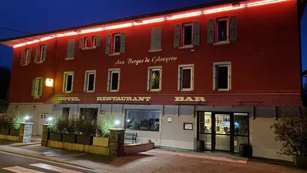 Restaurant - Hôtel Aux Berges de l'Aveyron