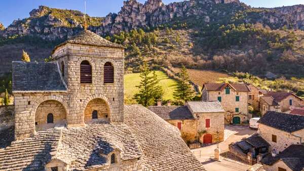 Jeux de piste papier, familial et en autonomie - Liaucous & Mostuéjouls