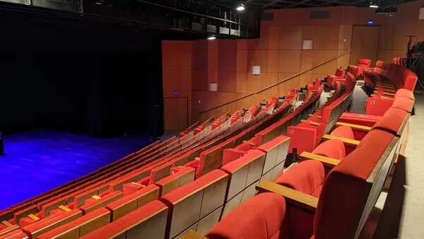 Visite guidée du Théâtre des 2 Points