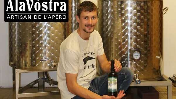 Visite de Alavostra, boissons aromatiques