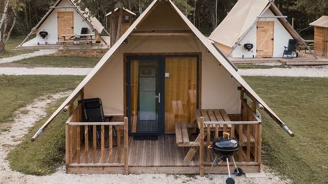 Les cabanes du Tertre