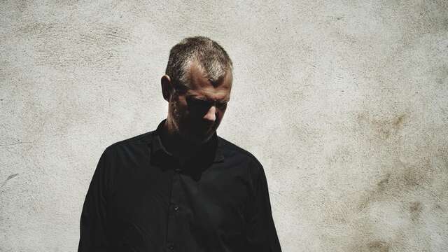 Matt Elliott + Pi Ja Ma en concert