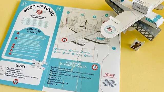 Papier air-express, atelier créatif autonome à l'Écomusée