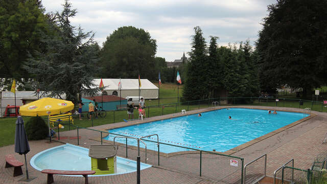 Piscine en plein air d'Ocquier