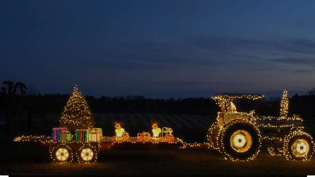 Parade de tracteurs illuminés