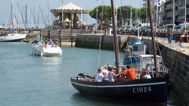 Balade nautique en chaloupe sardinière