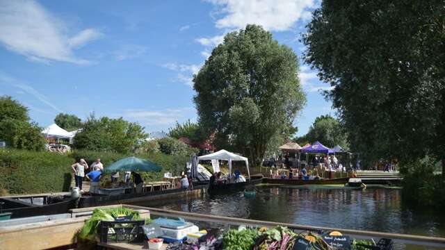 ÉVÉNEMENT | "Marché au bord de l'eau" chez ÔMARAIS by Isnor