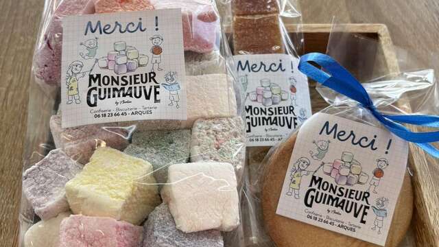 Monsieur Guimauve by Aurélien