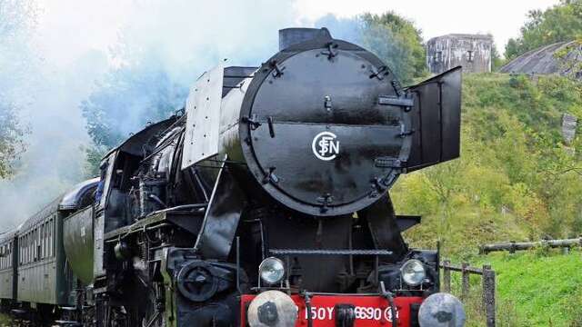 TRAIN TOURISTIQUE | Voyage en train à vapeur