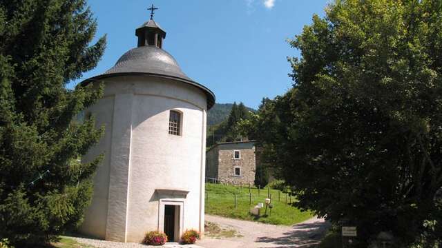 Chapelle ronde de Ballancy
