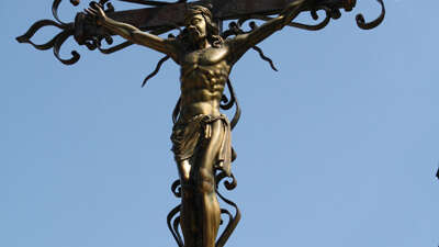 La croix de l'église