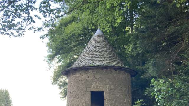 PR703 - Sentier de la Tour