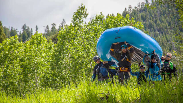 Halber Tag Rafting Einführung