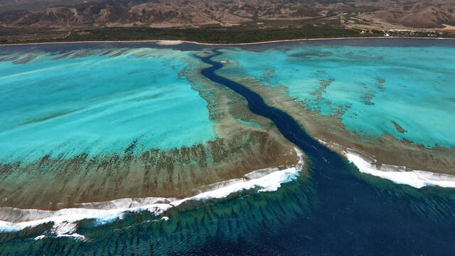 Excursion to the Poé fault - Ouest Corail