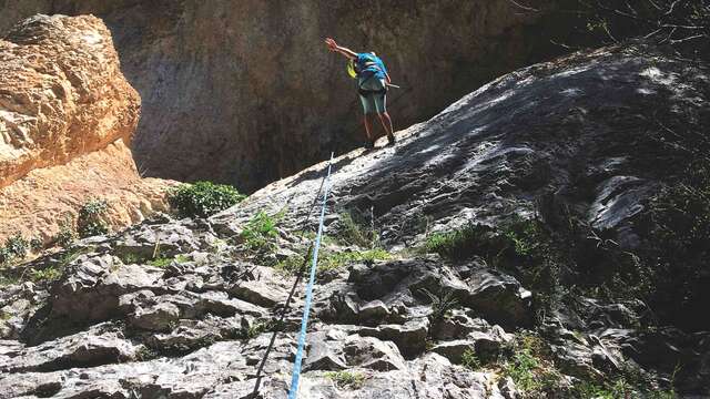 Escalade découverte et stage avec la Base de Loisirs Drôme Aventure