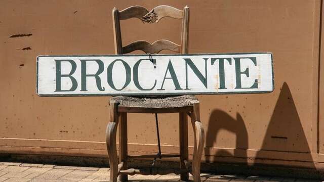 Flea market in Mouriès