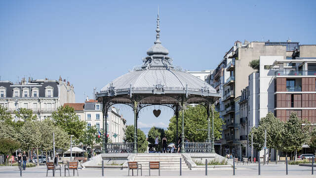 Valence