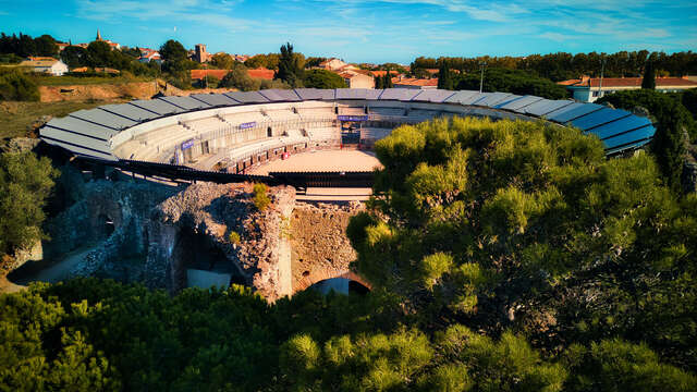 Amphithéâtre romain ou Arènes