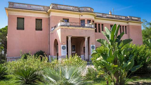 Musée International d'art naïf Anatole Jakovsky