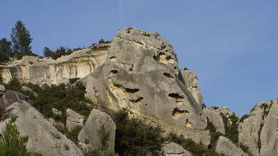 Alpilles: Von Maussane nach Baux-de-Provence