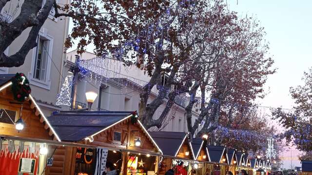 Marché artisanal de Noël à Martigues