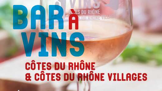 L'enoteca dei Côtes du Rhône durante il Festival di Avignone