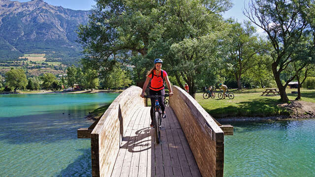 Liaison VTT Saint-Clément-sur- Durance - Eygliers base de loisir