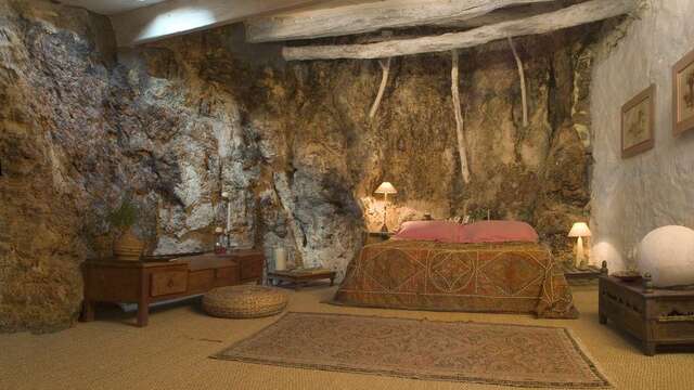 Location BURDEZY LEGUE