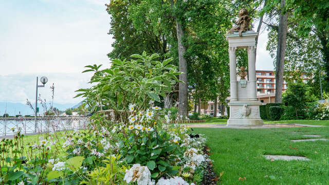 In the footsteps of Anna de Noailles