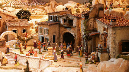 Conférence au Café Perché - La symbolique et la tradition des crèches de Noël