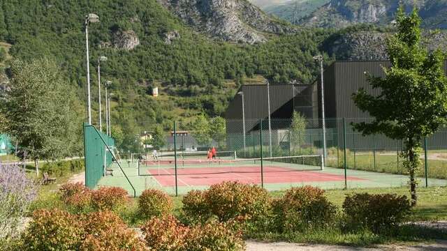 Terrains de tennis