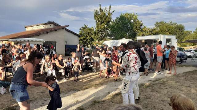 Marché nocturne des producteurs et artisans locaux - 50 ans du Lac de Champos