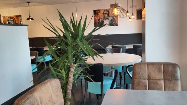 Restaurant Bar Le Paris