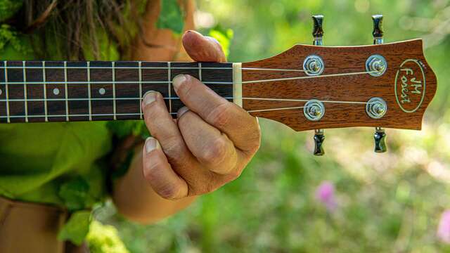 Dino -Théâtre : Damelia