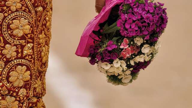 Costumes of light! In the ring, on stage and on the catwalk