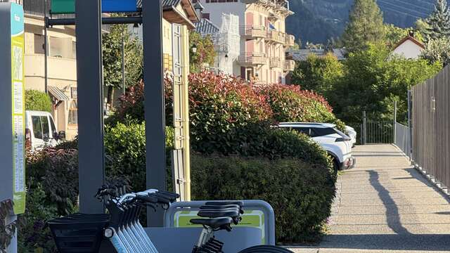 Punto di cicli MontenVélo - Piscina di Saint-Gervais