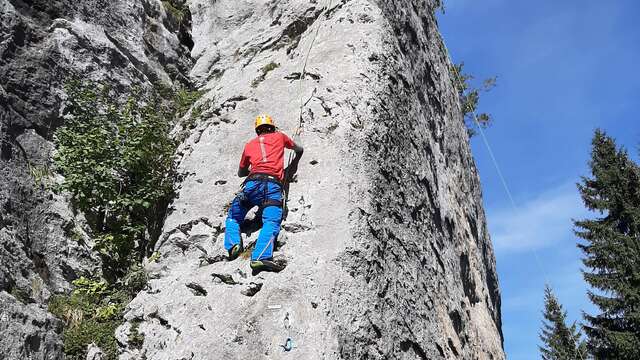 Escalade avec Ecole 2 la Montagne
