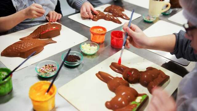 Atelier décoration pour les enfants à la Chocolaterie Castelain