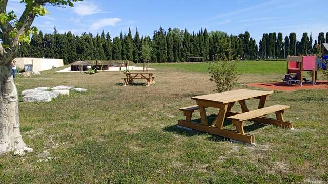 Aire de pique-nique du stade