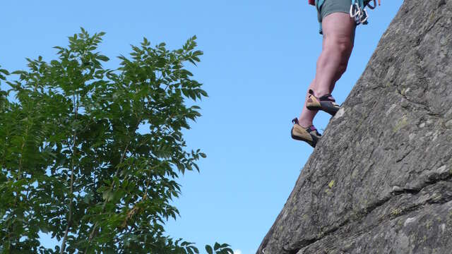 Climbing - group lessons for teens and adults - Passion outdoor
