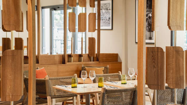 setclub - Restaurants La piscine. / Le patio.