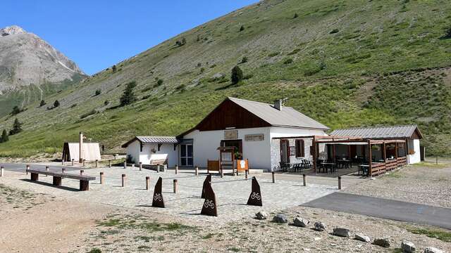 Refuge du Col du Noyer