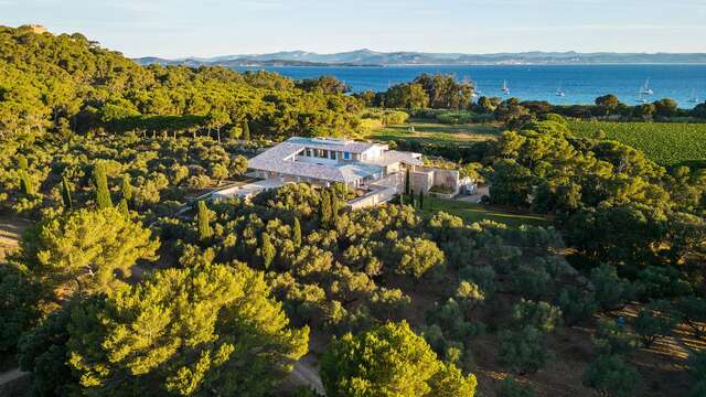 Fondazione d'arte contemporanea Villa Carmignac