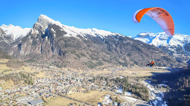 Cours de ski, snowboard, ski de randonnée, ski hors piste tous niveaux
