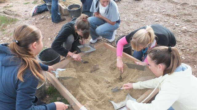 Visite guidée groupe enfants : Visite-atelier à la découverte des hommes de Gaoutabry