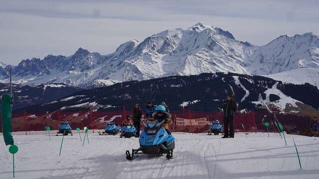 Motoneige électrique au Jaillet
