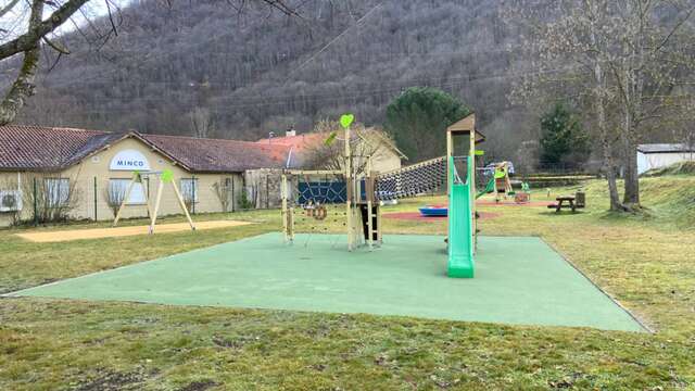 Aire de jeux d'Aston